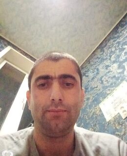 Али